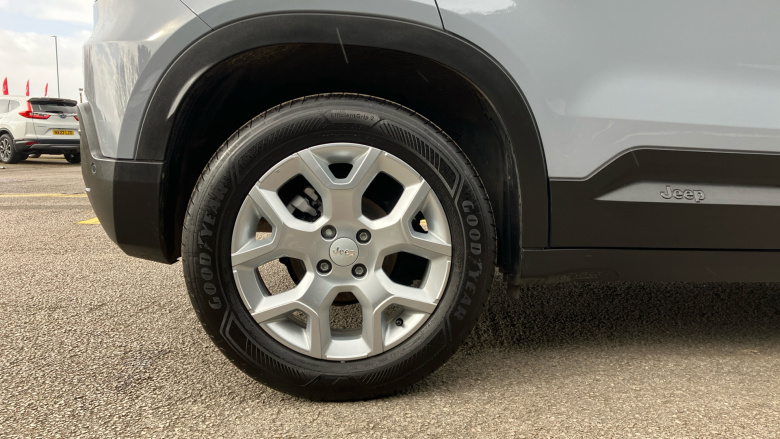 Jeep Avenger 1.2 e-Hybrid Summit 5dr DCT Petrol Hatchback